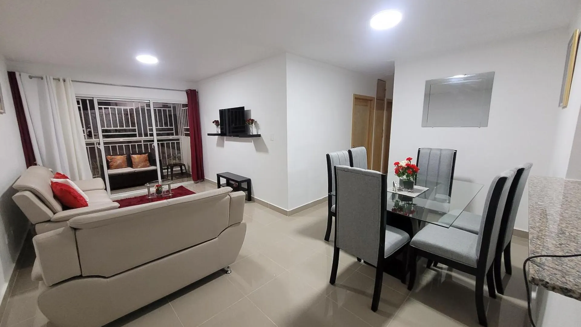 Comfortable House سانتو دومينجو شقة
